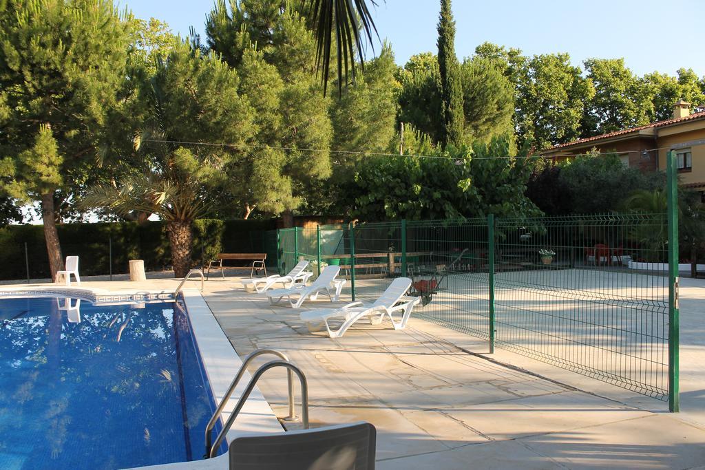 Hostal Braseria Tivissa Buitenkant foto